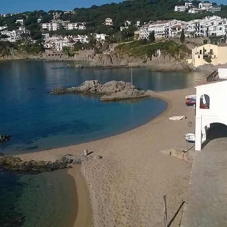 Puig Gros Hotel Montras Exterior photo