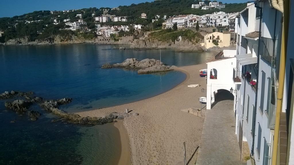Puig Gros Hotel Montras Exterior photo