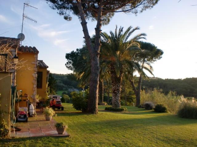 Puig Gros Hotel Montras Exterior photo